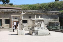 Terrace of M. Nonius Balbus (2)