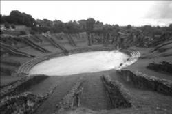 Amfiteatrum France Saintes Mediolanum Santonum ruined site