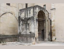 France Francia Carpentras Arch Arco -3-.JPG