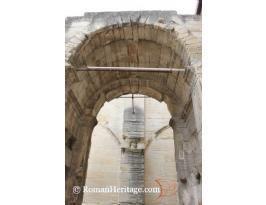 France Francia Carpentras Arch Arco -9-.JPG