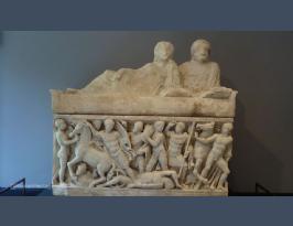 Getty Villa Malibú Sarcophagus and Lid Roman made in Athens A.D. 180 to 220 Achilles life
