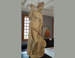 Getty Villa Malibú Statue of Venus The Mazarin Venus Roman Rome A.D. 100 to 200 Marble (5)