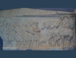 Getty Villa Malibú Votive relief to Achilles and Thetis Greek 350 B.C (2)