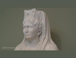 Getty Villa Malibú Roman portrait statue of a woman as Cybele circa A.D. 50 (1)