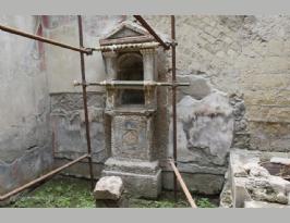 Herculaneum Ercolano House of the Skeleton (17)