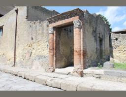 Herculaneum Ercolano  House with large portal (1)