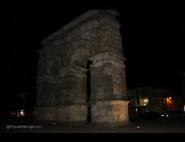 Saintes roman Arch of Germanicus France (45)