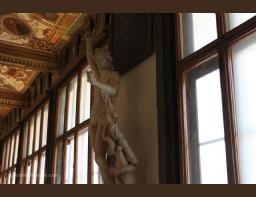 Uffizi Gallery Roman Statues (47) (Copiar)