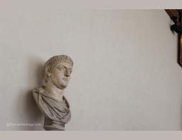 Uffizi Gallery Roman Statues (52) (Copiar)