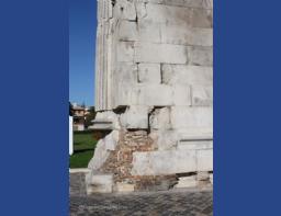 Arch of Augustus Rimini (16) (Copiar)
