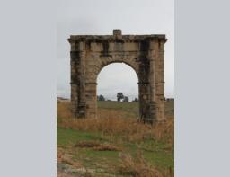 Tunisia Roman Arch Musti (3) (Copiar)