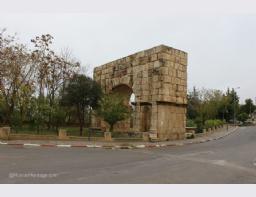 Maktar second Roman Arch off the archeological site (2) (Copiar)