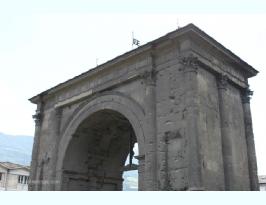 Roman Arch of Augustus Aosta  (16)