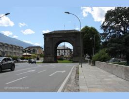 Roman Arch of Augustus Aosta  (2)