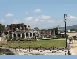  Nymphaeum by the amphitheater Capua Vetera (4)