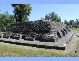 Temple for the cult of Emperor Augusta Raurica (18) (Copiar)