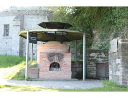 Augusta Raurica Reconstruction of experimental oven (2) (Copiar)