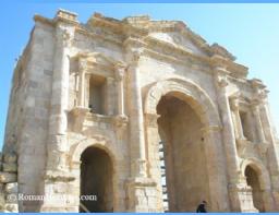 Jordan Jordania Hadrian-s Gate Arco de Adriano -5-.JPG