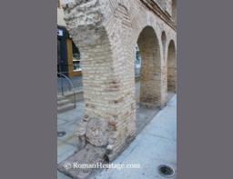 Sevilla acueducto reconstruido reconstructed aqueduct -10-.JPG