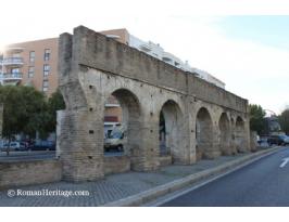 Sevilla acueducto reconstruido reconstructed aqueduct -5-.JPG