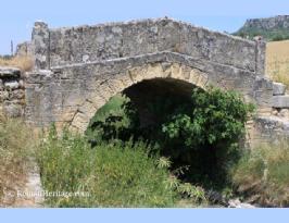 Spain Andalucia Jaen Alcala la Real potential roman bridge and road carretera y puente incierto -2-.JPG
