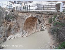 01 Spain Granada Iznalloz puente romano Roman Bridge.JPG