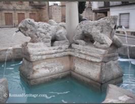 Jaen Andalucia Baeza roman fountain fuente romana -17-.JPG