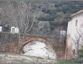 Spain Granada Iznalloz puente romano Roman Bridge -11-.JPG