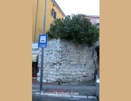 Croatia Croacia Pula Walls murallas -8-.JPG
