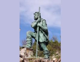 Spain Cantabria Santander estatua del cantabro Statue Cantabric Warrior -8-.JPG