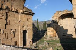 Baths and Basilica y termas
