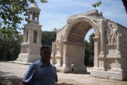 Saint Remy de Provence Glanum Les Antiques