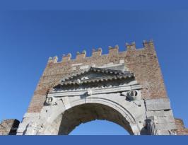 Arch of Augustus Rimini (18) (Copiar)