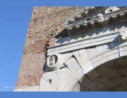 Arch of Augustus Rimini (21) (Copiar)