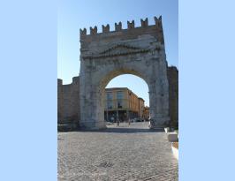 Arch of Augustus Rimini (6) (Copiar)