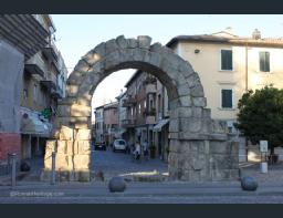 Rimini Roman arch Porta Montanara  (9) (Copiar)