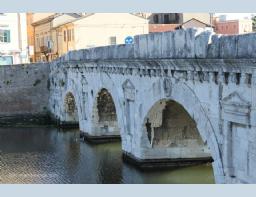 Rimini Roman Bridge of Tiberius (13) (Copiar)