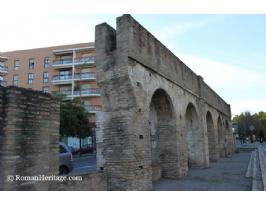 Sevilla acueducto reconstruido reconstructed aqueduct -6-.JPG